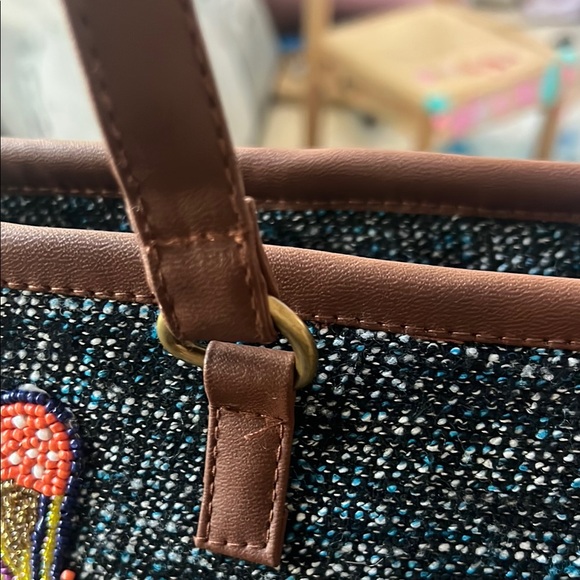 America & Beyond Embroidered Floral Tote Bag - Multi vibrant colors . - Picture 6 of 11